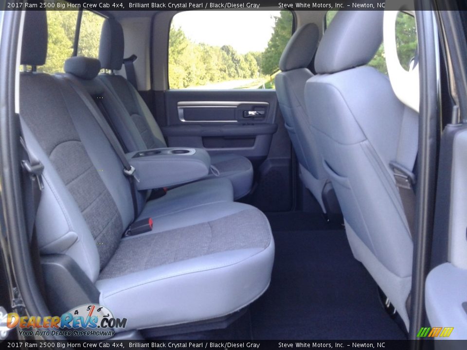 2017 Ram 2500 Big Horn Crew Cab 4x4 Brilliant Black Crystal Pearl / Black/Diesel Gray Photo #15