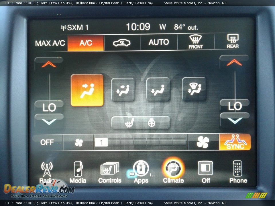 2017 Ram 2500 Big Horn Crew Cab 4x4 Brilliant Black Crystal Pearl / Black/Diesel Gray Photo #25