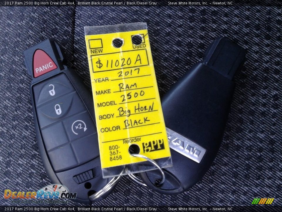 2017 Ram 2500 Big Horn Crew Cab 4x4 Brilliant Black Crystal Pearl / Black/Diesel Gray Photo #34