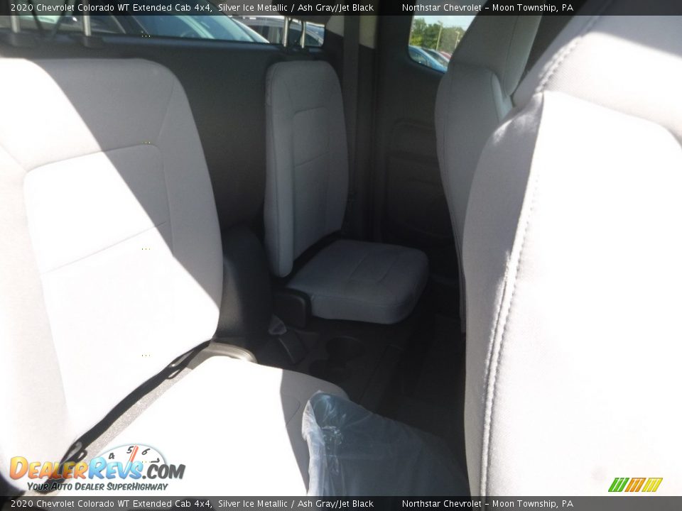 2020 Chevrolet Colorado WT Extended Cab 4x4 Silver Ice Metallic / Ash Gray/Jet Black Photo #10