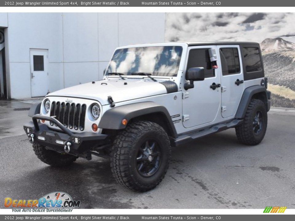 2012 Jeep Wrangler Unlimited Sport 4x4 Bright Silver Metallic / Black Photo #2