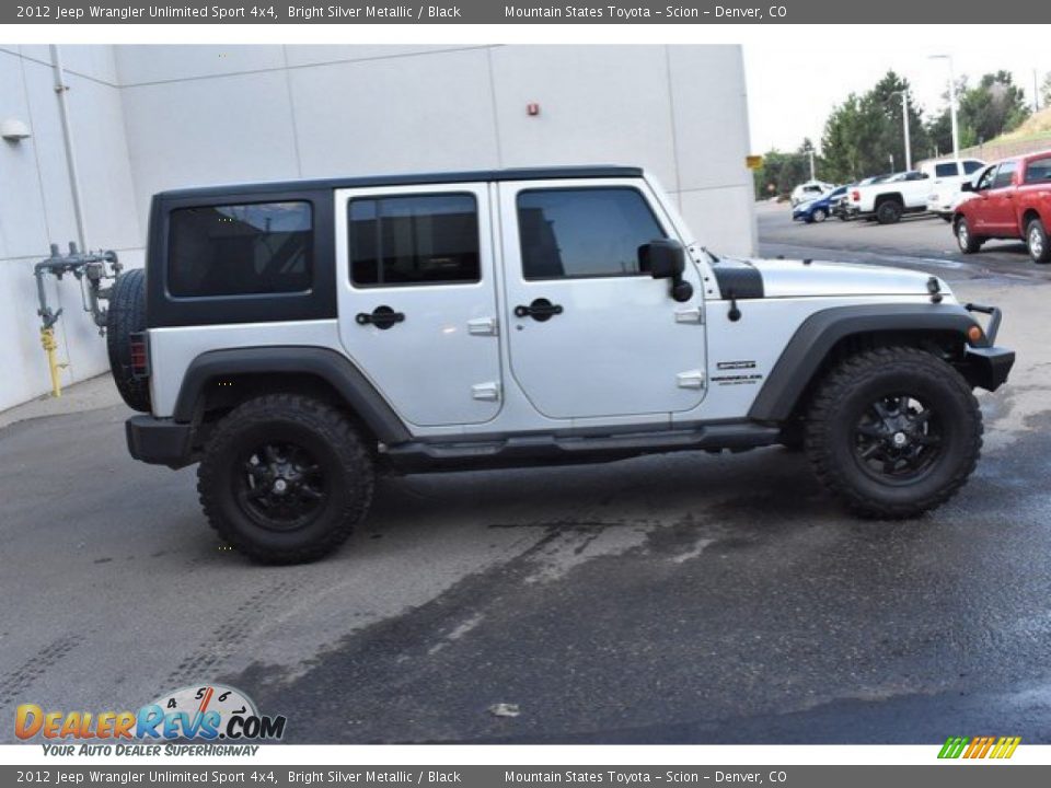 2012 Jeep Wrangler Unlimited Sport 4x4 Bright Silver Metallic / Black Photo #7