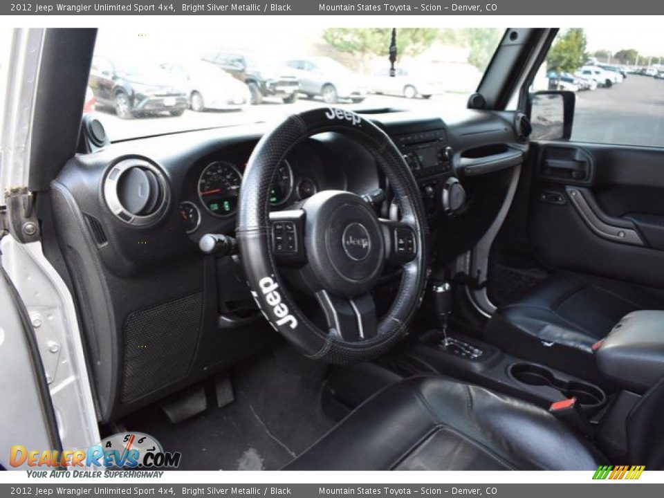2012 Jeep Wrangler Unlimited Sport 4x4 Bright Silver Metallic / Black Photo #10