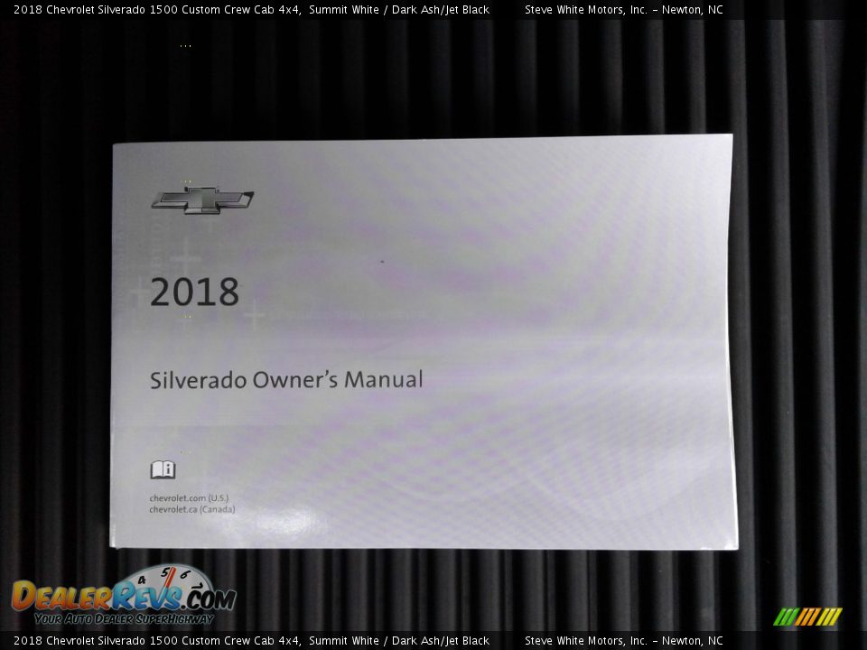 2018 Chevrolet Silverado 1500 Custom Crew Cab 4x4 Summit White / Dark Ash/Jet Black Photo #28