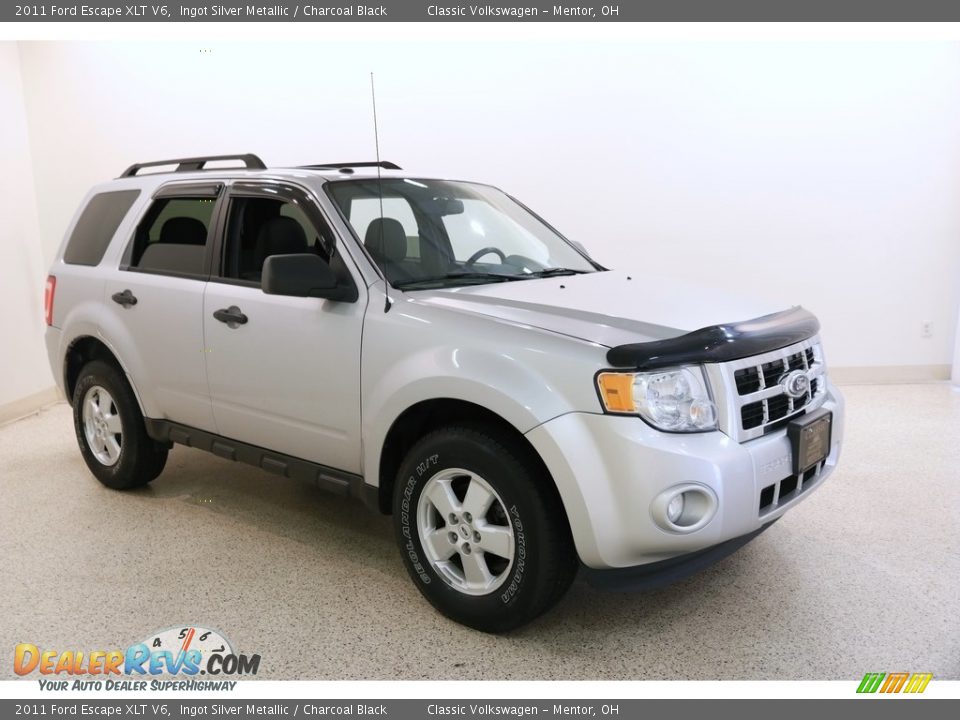 2011 Ford Escape XLT V6 Ingot Silver Metallic / Charcoal Black Photo #1