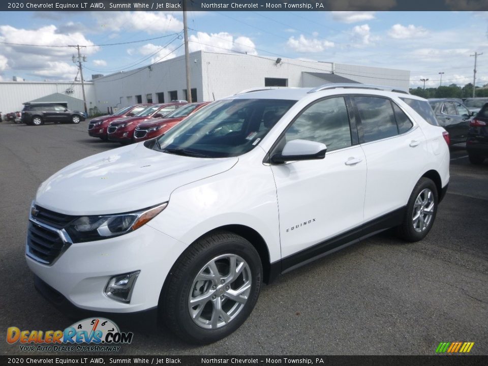 Front 3/4 View of 2020 Chevrolet Equinox LT AWD Photo #1