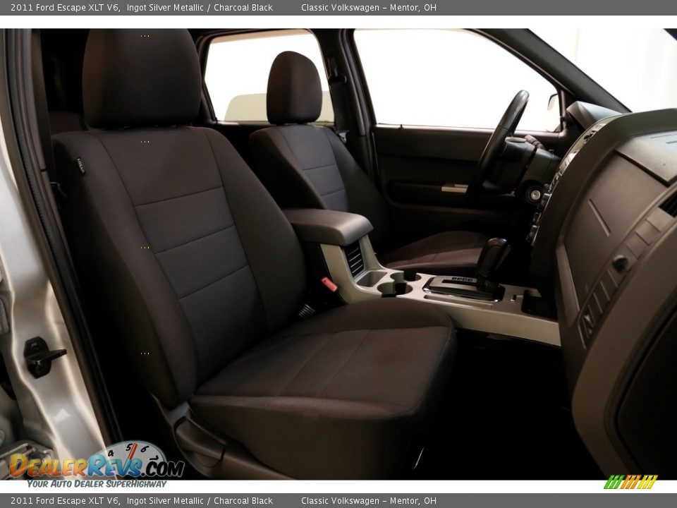 2011 Ford Escape XLT V6 Ingot Silver Metallic / Charcoal Black Photo #14