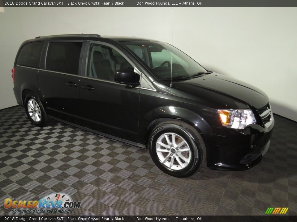 2018 Dodge Grand Caravan SXT Black Onyx Crystal Pearl / Black Photo #2