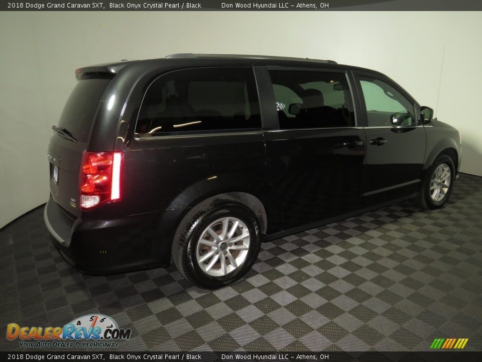 2018 Dodge Grand Caravan SXT Black Onyx Crystal Pearl / Black Photo #14