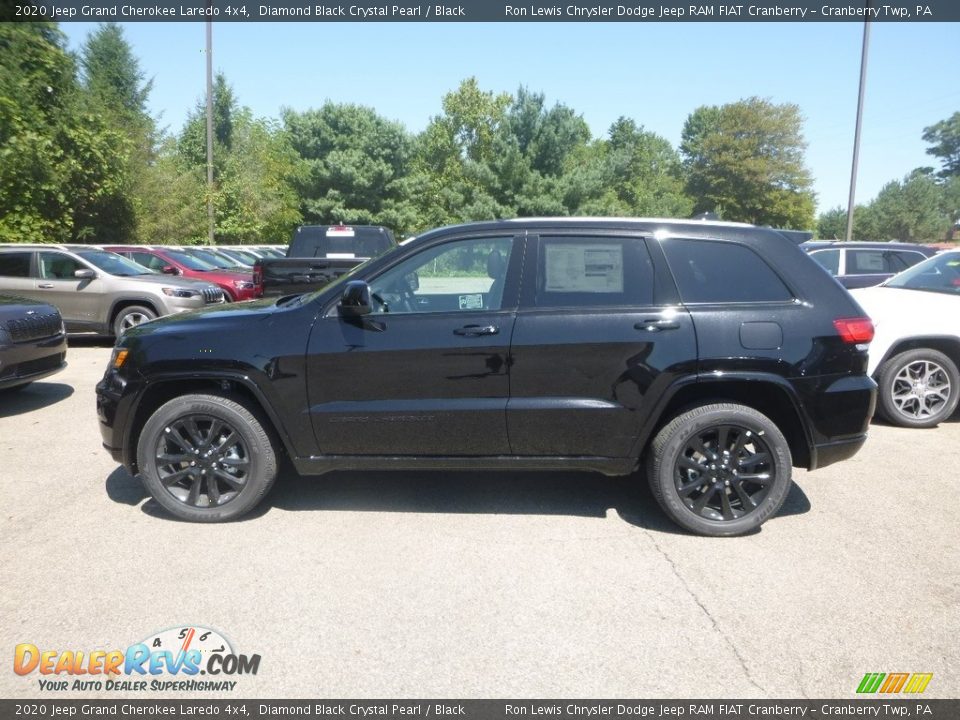 2020 Jeep Grand Cherokee Laredo 4x4 Diamond Black Crystal Pearl / Black Photo #2