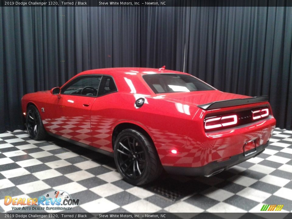 2019 Dodge Challenger 1320 Torred / Black Photo #8