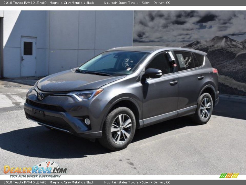 2018 Toyota RAV4 XLE AWD Magnetic Gray Metallic / Black Photo #2