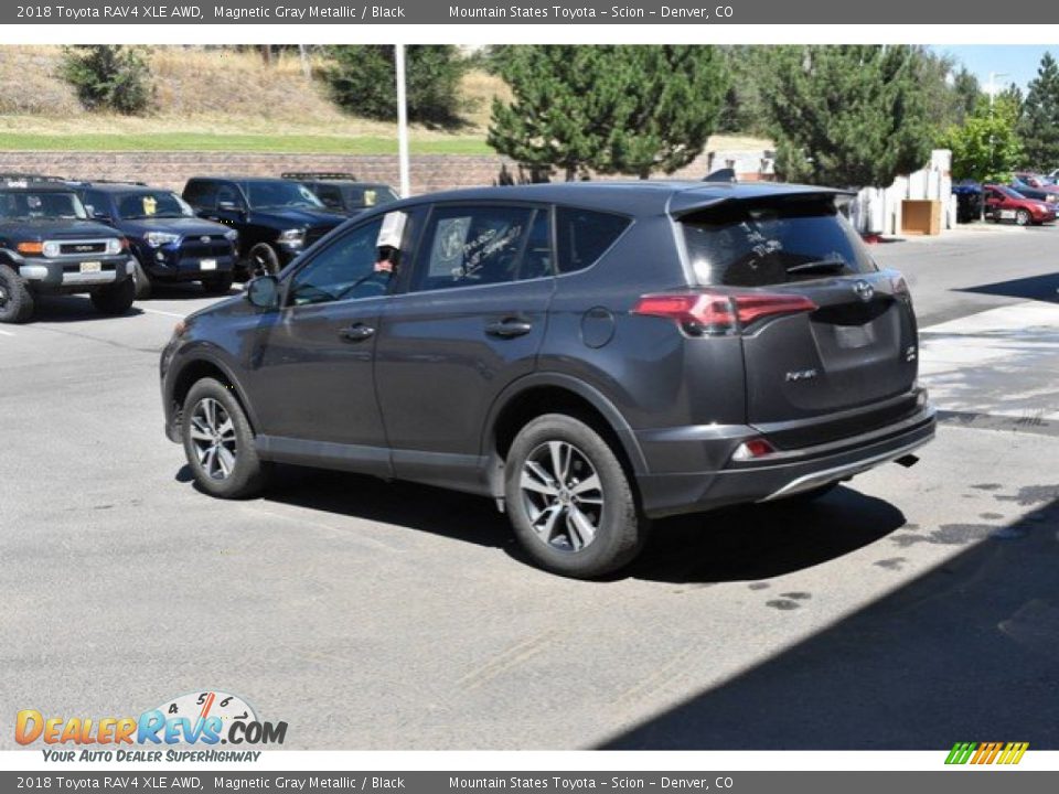 2018 Toyota RAV4 XLE AWD Magnetic Gray Metallic / Black Photo #4
