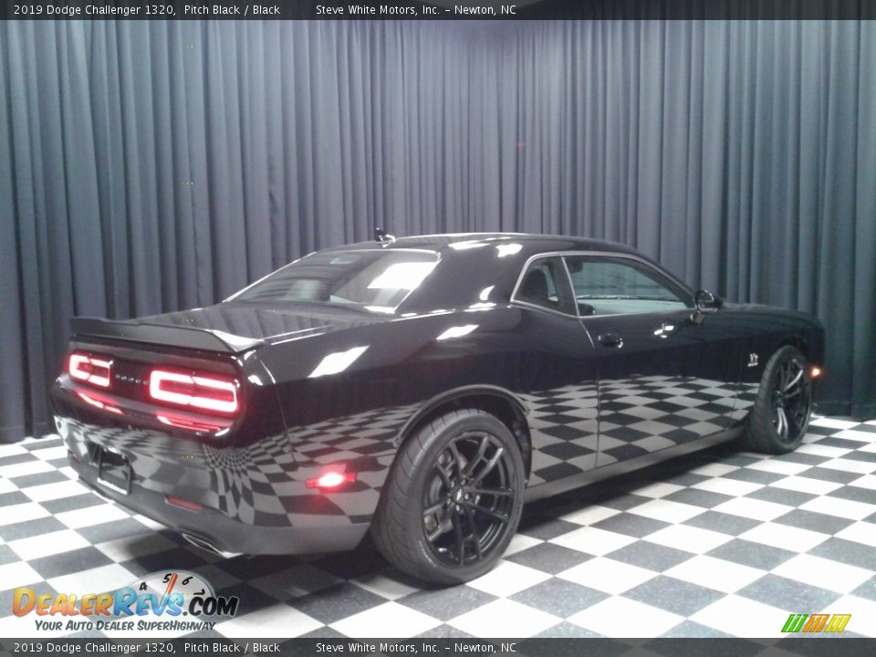 2019 Dodge Challenger 1320 Pitch Black / Black Photo #6