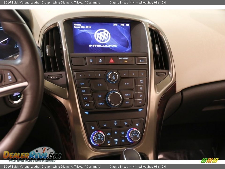 2016 Buick Verano Leather Group White Diamond Tricoat / Cashmere Photo #9