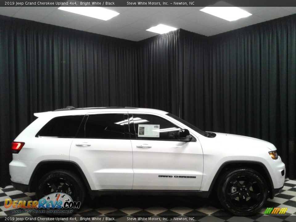 2019 Jeep Grand Cherokee Upland 4x4 Bright White / Black Photo #5