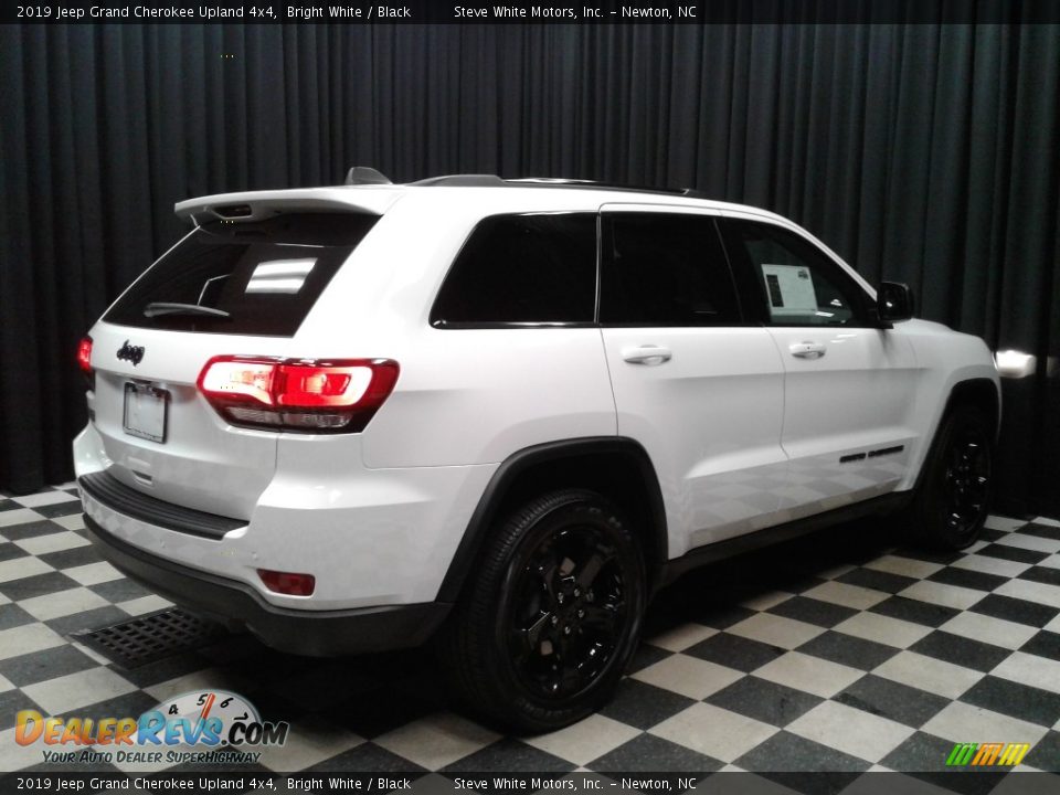 2019 Jeep Grand Cherokee Upland 4x4 Bright White / Black Photo #6