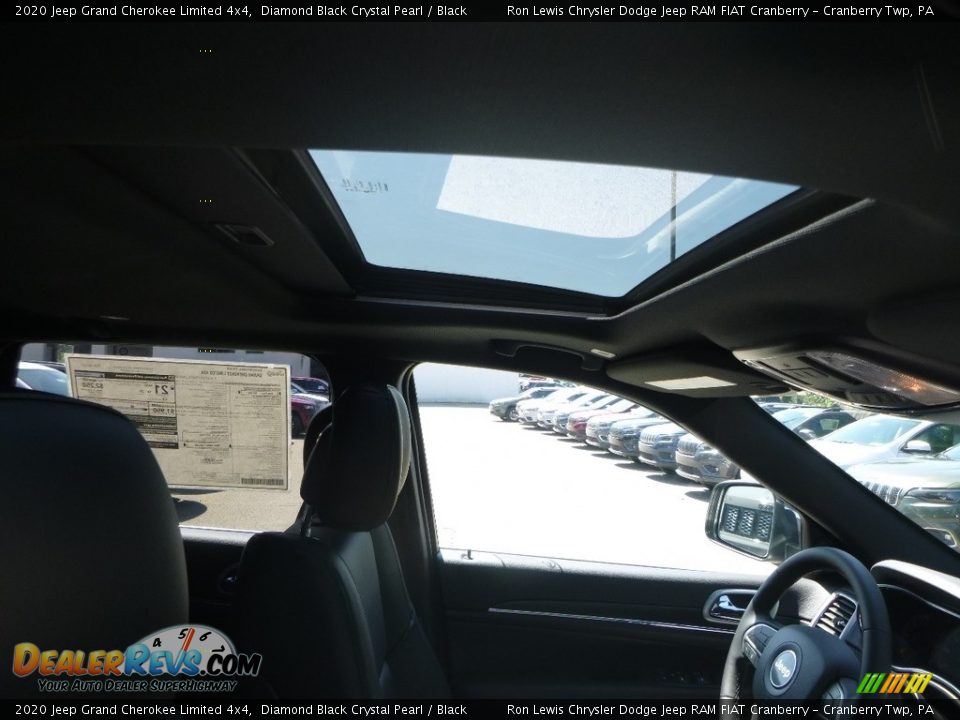 2020 Jeep Grand Cherokee Limited 4x4 Diamond Black Crystal Pearl / Black Photo #12