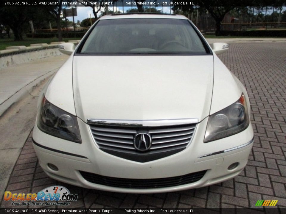 2006 Acura RL 3.5 AWD Sedan Premium White Pearl / Taupe Photo #15