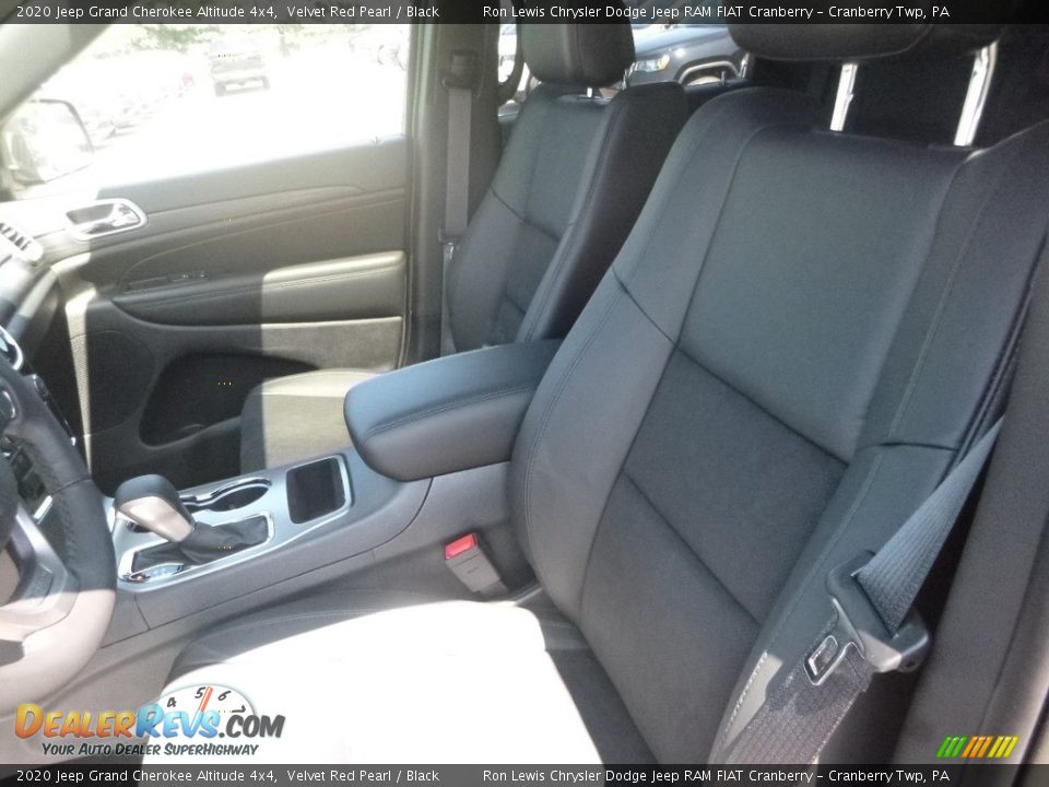 2020 Jeep Grand Cherokee Altitude 4x4 Velvet Red Pearl / Black Photo #15