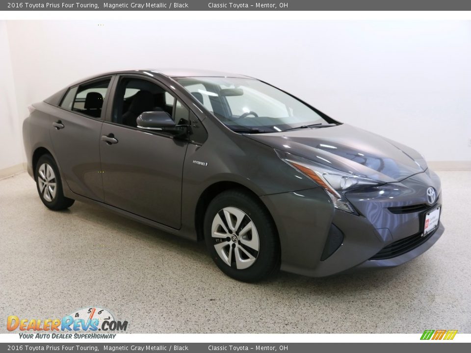 2016 Toyota Prius Four Touring Magnetic Gray Metallic / Black Photo #1