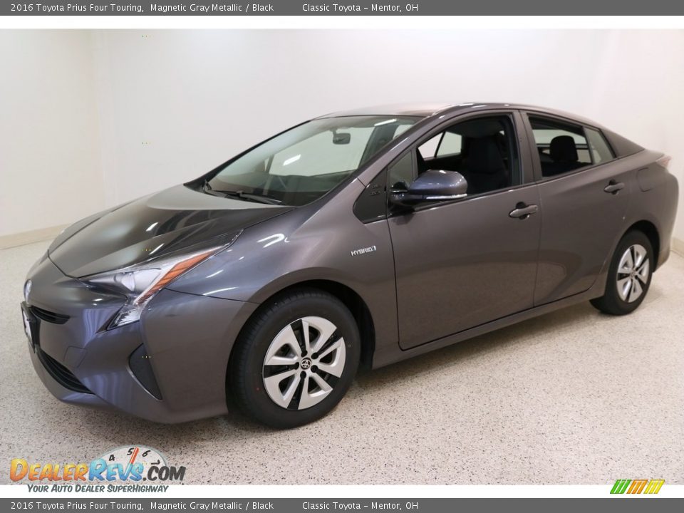2016 Toyota Prius Four Touring Magnetic Gray Metallic / Black Photo #3