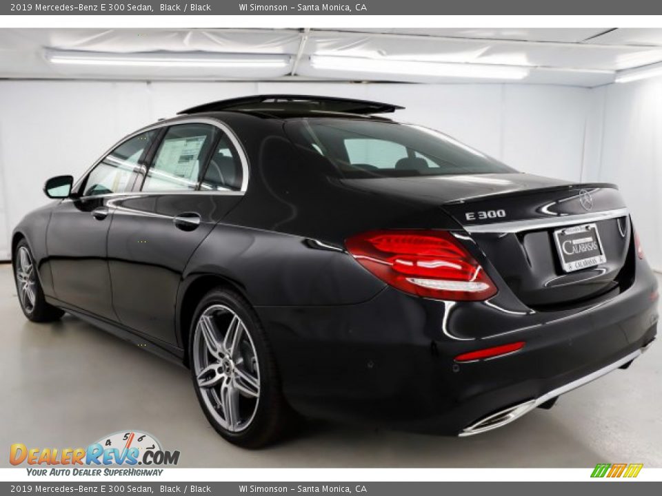 2019 Mercedes-Benz E 300 Sedan Black / Black Photo #5