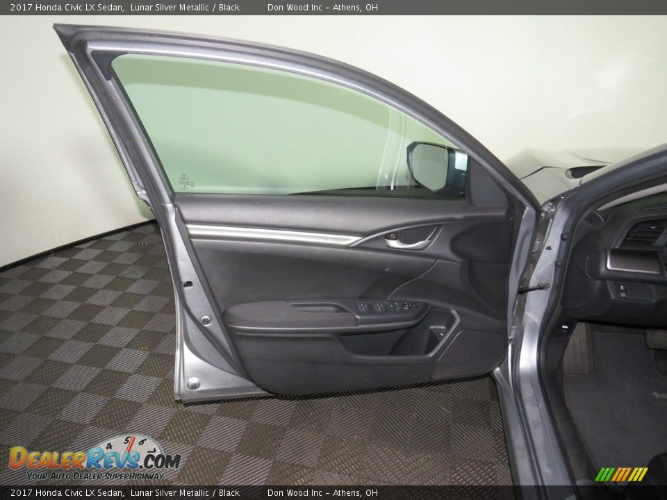 2017 Honda Civic LX Sedan Lunar Silver Metallic / Black Photo #15