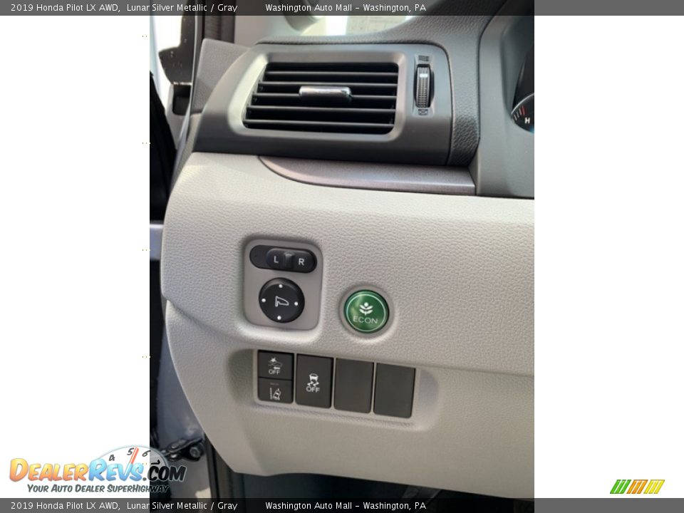 2019 Honda Pilot LX AWD Lunar Silver Metallic / Gray Photo #12