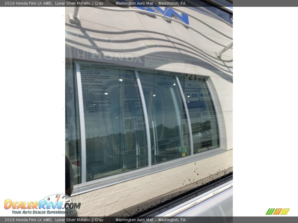 2019 Honda Pilot LX AWD Lunar Silver Metallic / Gray Photo #15