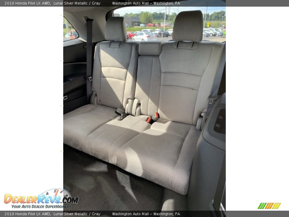 2019 Honda Pilot LX AWD Lunar Silver Metallic / Gray Photo #20