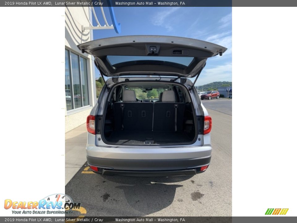 2019 Honda Pilot LX AWD Lunar Silver Metallic / Gray Photo #21