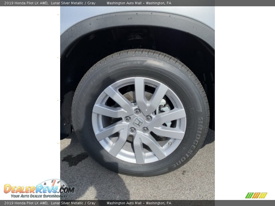 2019 Honda Pilot LX AWD Lunar Silver Metallic / Gray Photo #32