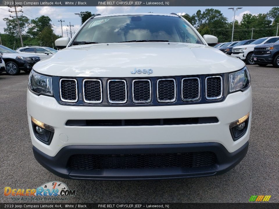 2019 Jeep Compass Latitude 4x4 White / Black Photo #2