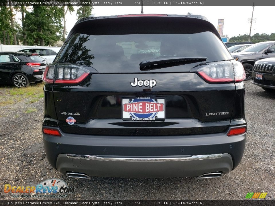 2019 Jeep Cherokee Limited 4x4 Diamond Black Crystal Pearl / Black Photo #5