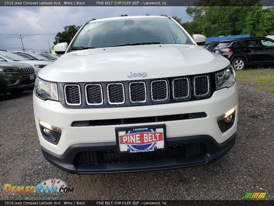 2019 Jeep Compass Latitude 4x4 White / Black Photo #2