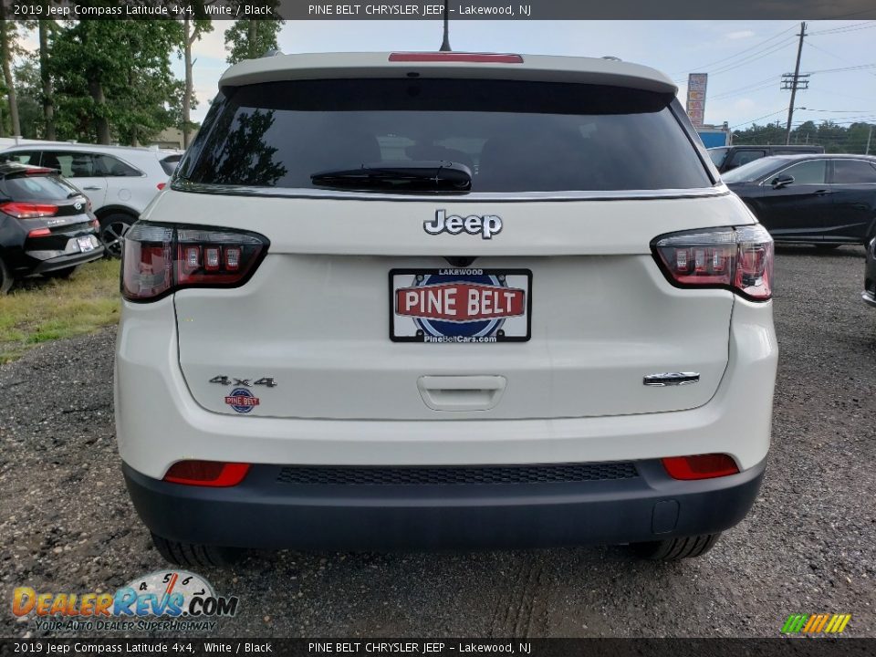 2019 Jeep Compass Latitude 4x4 White / Black Photo #5