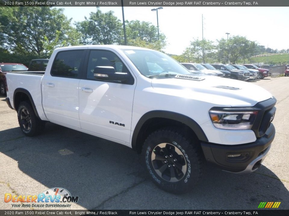 Front 3/4 View of 2020 Ram 1500 Rebel Crew Cab 4x4 Photo #7