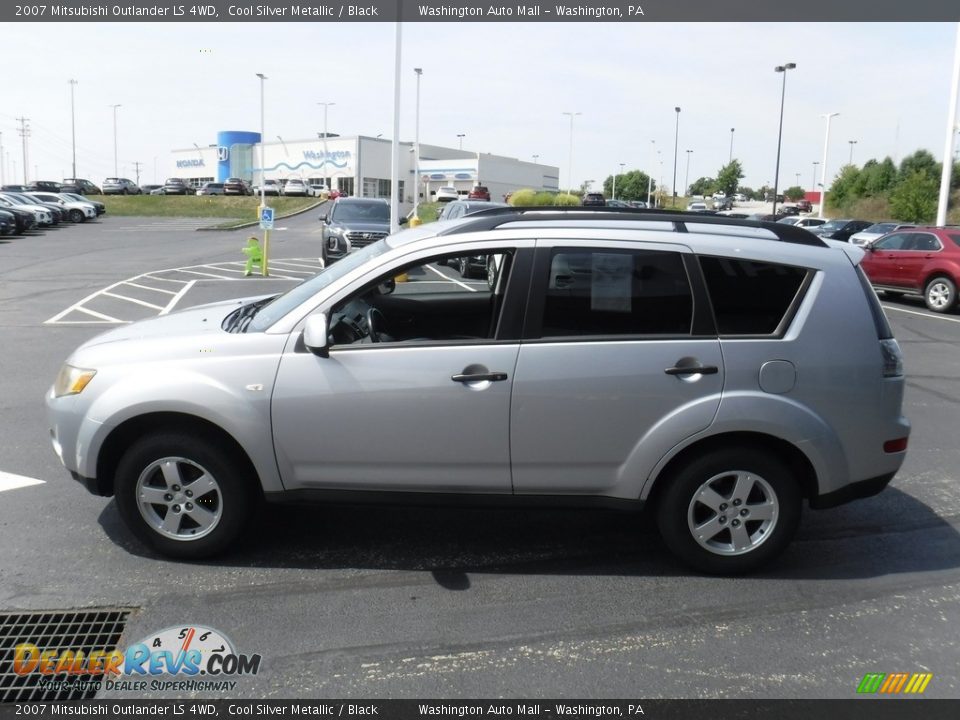 07 Mitsubishi Outlander Ls 4wd Cool Silver Metallic Black Photo 6 Dealerrevs Com