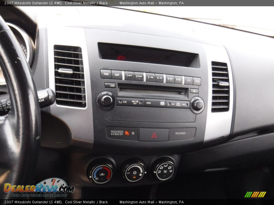 2007 Mitsubishi Outlander LS 4WD Cool Silver Metallic / Black Photo #11