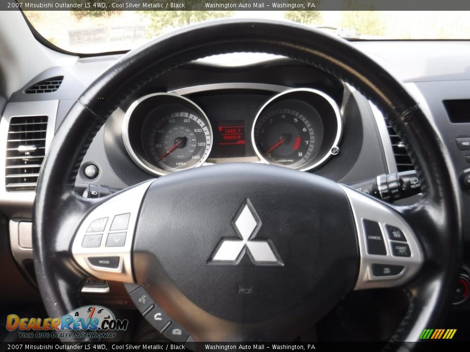 2007 Mitsubishi Outlander LS 4WD Cool Silver Metallic / Black Photo #12