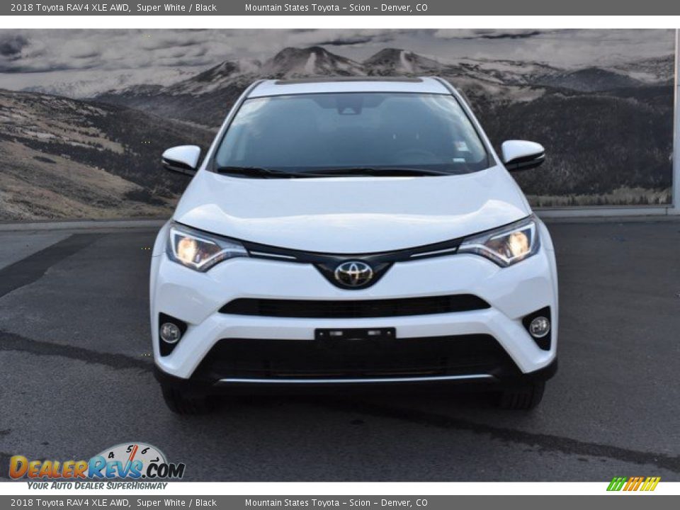 2018 Toyota RAV4 XLE AWD Super White / Black Photo #8