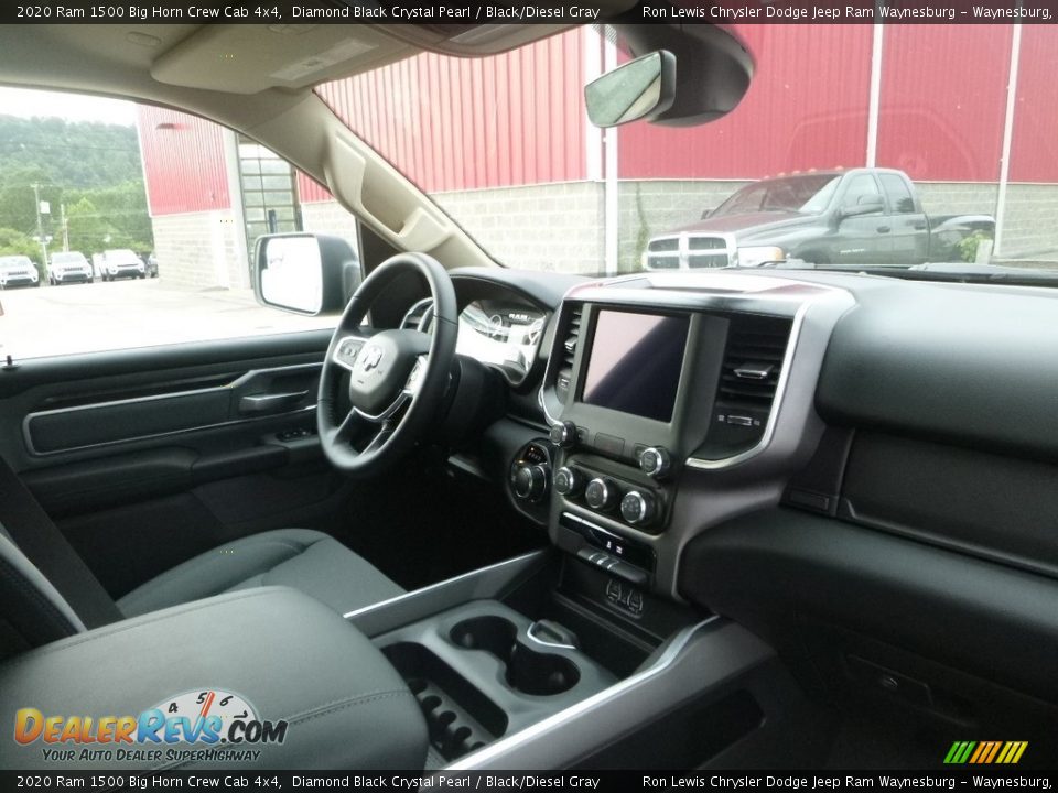 2020 Ram 1500 Big Horn Crew Cab 4x4 Diamond Black Crystal Pearl / Black/Diesel Gray Photo #10