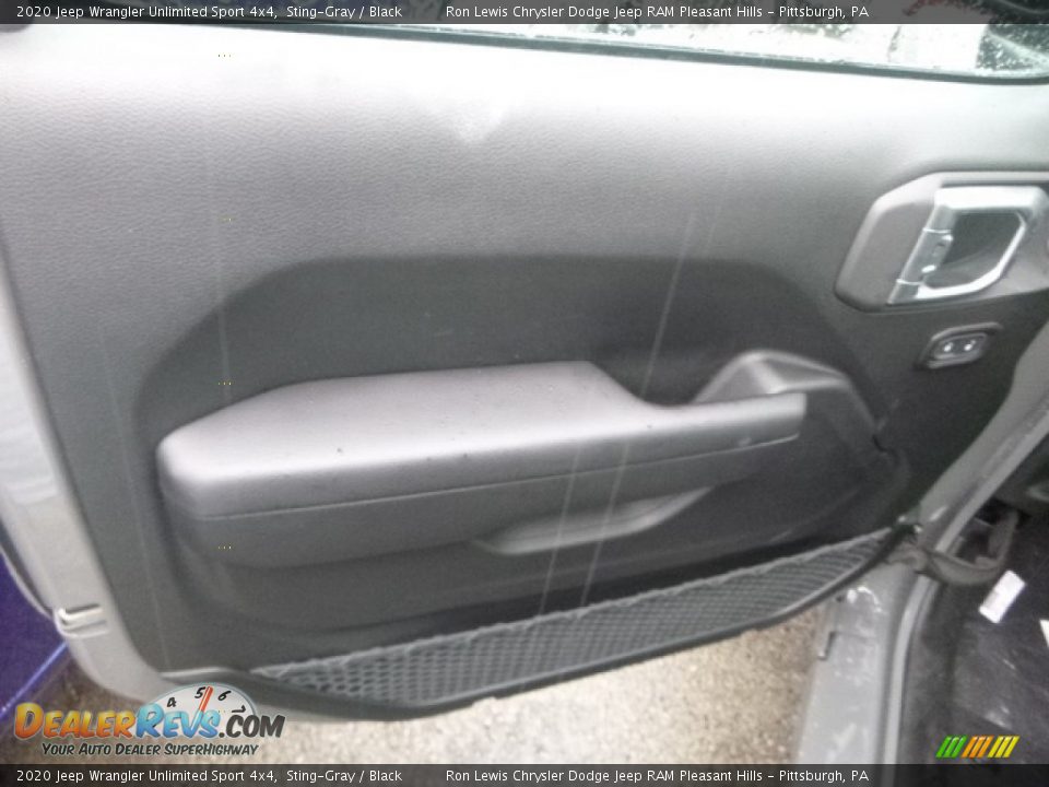 2020 Jeep Wrangler Unlimited Sport 4x4 Sting-Gray / Black Photo #14