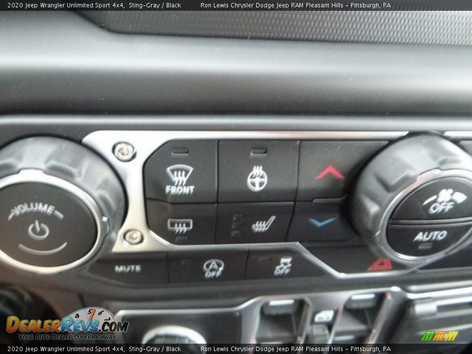 2020 Jeep Wrangler Unlimited Sport 4x4 Sting-Gray / Black Photo #18