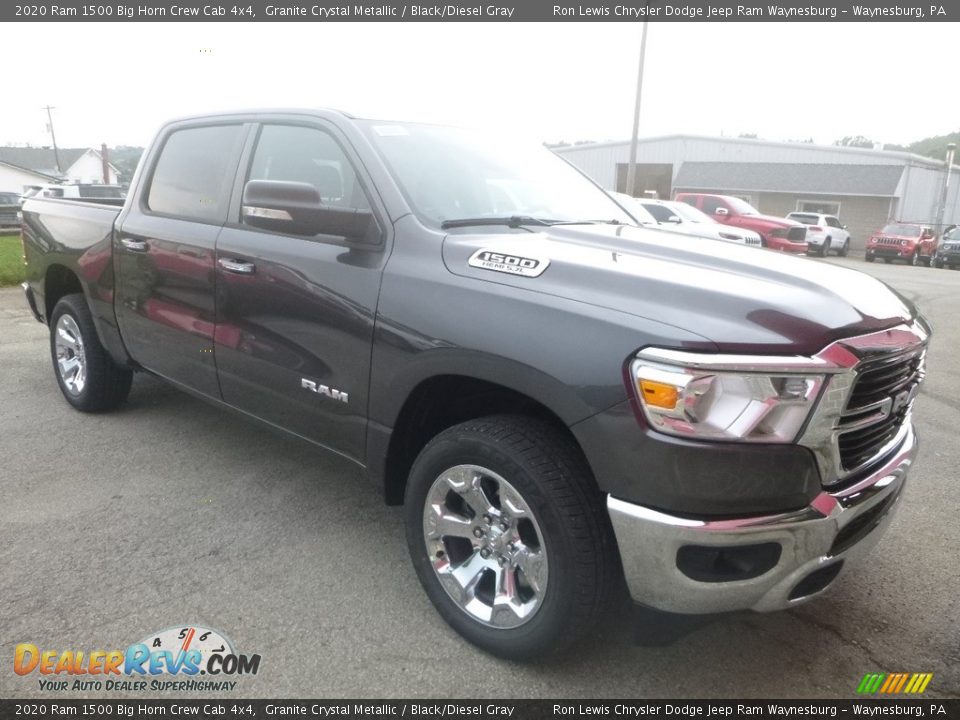 Front 3/4 View of 2020 Ram 1500 Big Horn Crew Cab 4x4 Photo #7