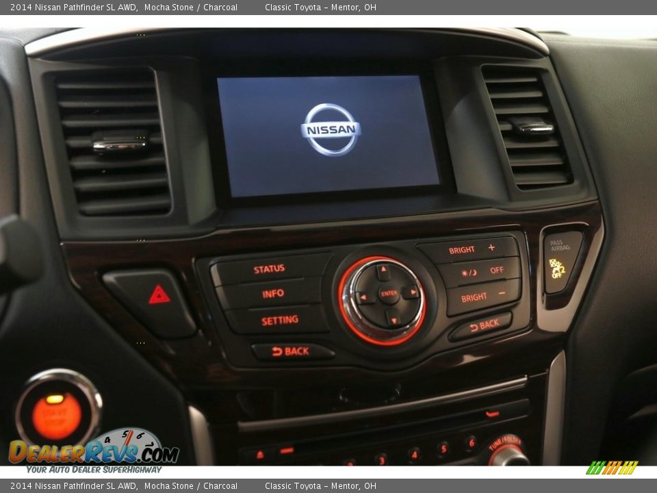 2014 Nissan Pathfinder SL AWD Mocha Stone / Charcoal Photo #10