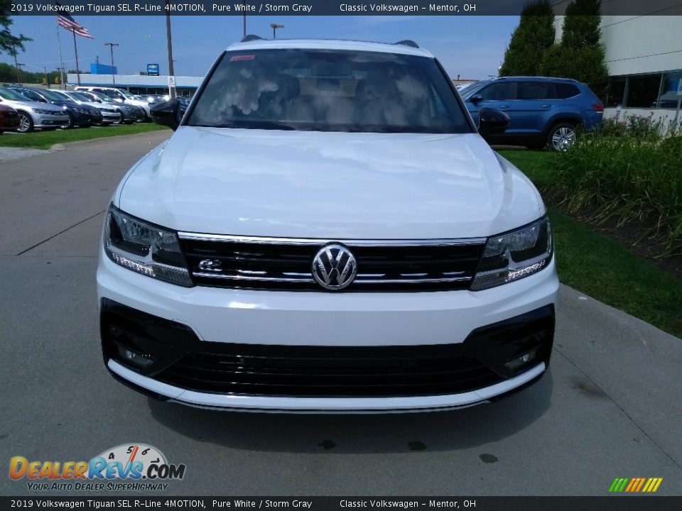 2019 Volkswagen Tiguan SEL R-Line 4MOTION Pure White / Storm Gray Photo #2