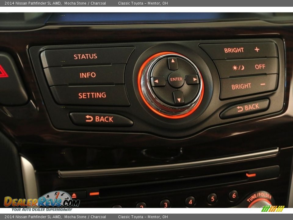 2014 Nissan Pathfinder SL AWD Mocha Stone / Charcoal Photo #16