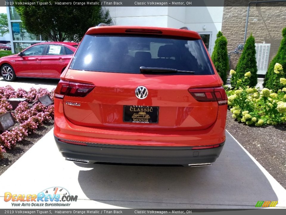 2019 Volkswagen Tiguan S Habanero Orange Metallic / Titan Black Photo #5